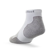 Load image into Gallery viewer, Lightfeet Evolution Quarter Sock Small (White)
