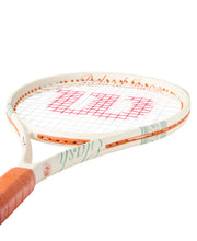 Load image into Gallery viewer, Wilson Clash 100 V3 Roland-Garros (295g) 2026
