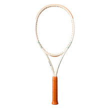 Load image into Gallery viewer, Wilson Clash 100 V3 Roland-Garros (295g) 2026