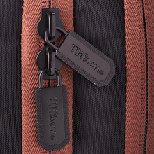 Load image into Gallery viewer, Wilson 2023 Super Tour Pro Staff V14 Backpack