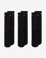 Load image into Gallery viewer, Nike Everyday Cushioned Training Crew Socks (3 Pairs) Black