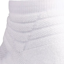 Load image into Gallery viewer, Lightfeet GRIP Sock - Mini Crew - Medium (White)

