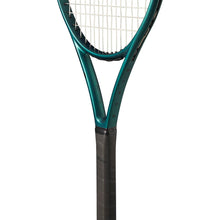 Load image into Gallery viewer, Wilson Junior Blade 26 v3 Racquet
