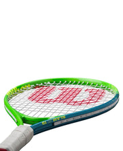 Load image into Gallery viewer, Wilson Junior Slam 19&quot; Racquet
