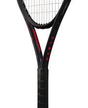 Load image into Gallery viewer, Wilson Junior Clash 26 v3 Racquet
