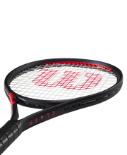 Load image into Gallery viewer, Wilson Junior Clash 25 v3 Racquet
