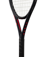 Load image into Gallery viewer, Wilson Junior Clash 25 v3 Racquet
