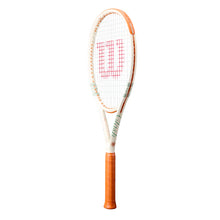 Load image into Gallery viewer, Wilson Clash 100 V3 Roland-Garros (295g) 2026
