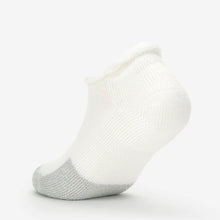 Load image into Gallery viewer, Thorlo T Ankle Rolltop Socks Unisex White
