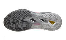 Load image into Gallery viewer, Yonex Women&#39;s Eclipsion 2 Clay Pink
