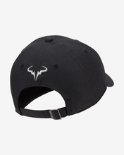 Load image into Gallery viewer, NikeCourt AeroBill Rafa Heritage Cap Black
