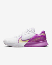 Load image into Gallery viewer, NikeCourt Women&#39;s Air Zoom Vapor Pro 2 HC (White/Fuschia)
