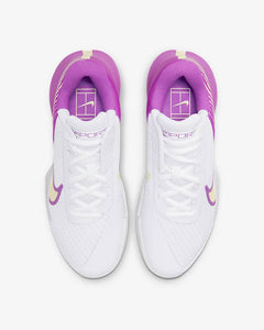 NikeCourt Women's Air Zoom Vapor Pro 2 HC (White/Fuschia)